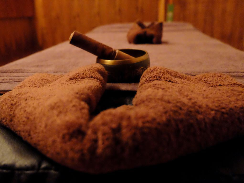 Hotel Norbuling Timpu Kültér fotó
